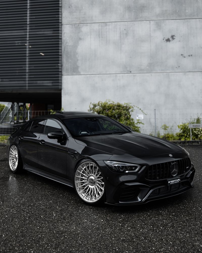 Mercedes-Benz AMG GT63 S